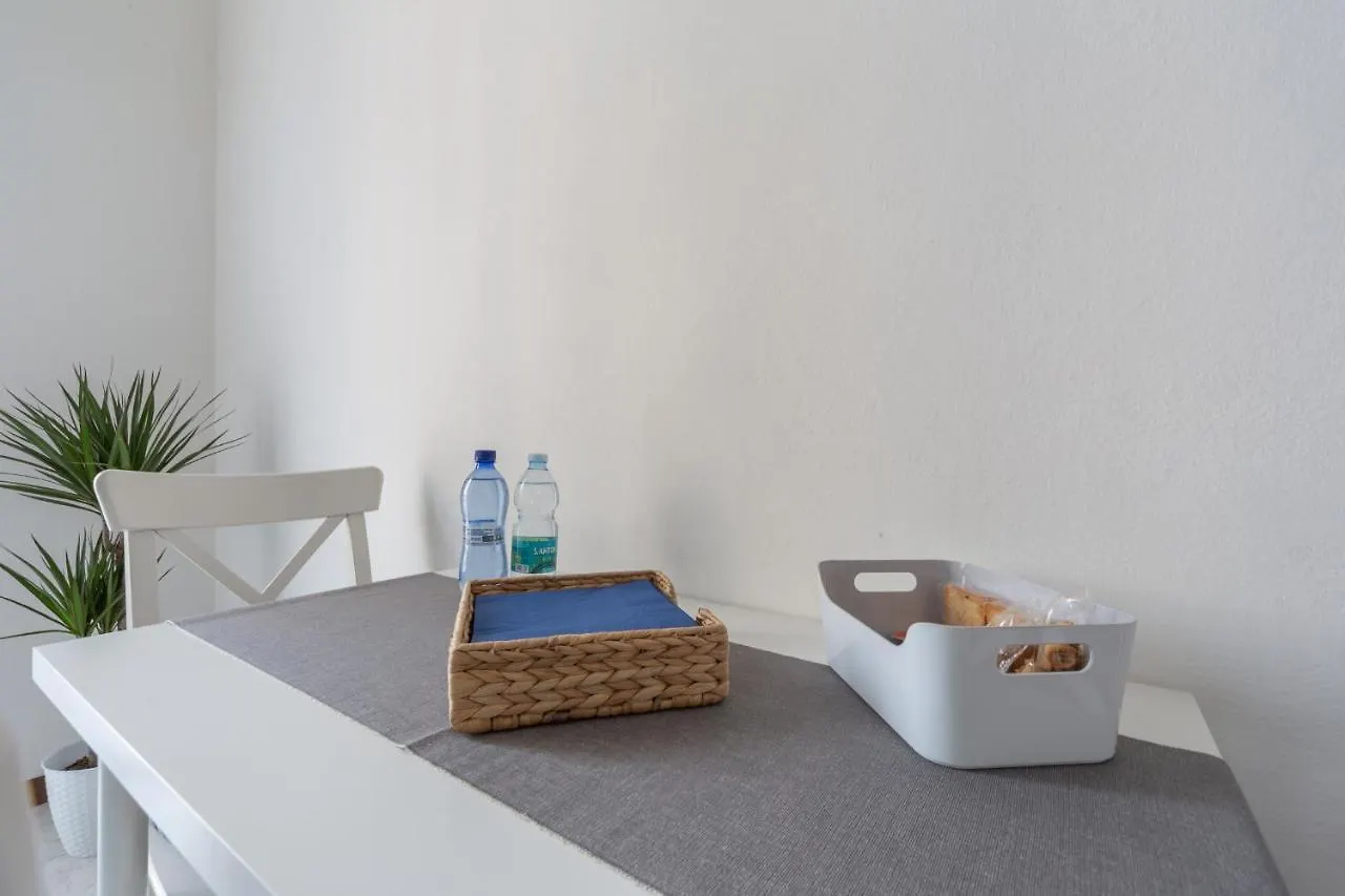 House Romana Center Apartment Milan 0*,