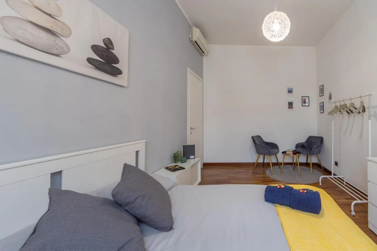 House Romana Center Apartment Milan